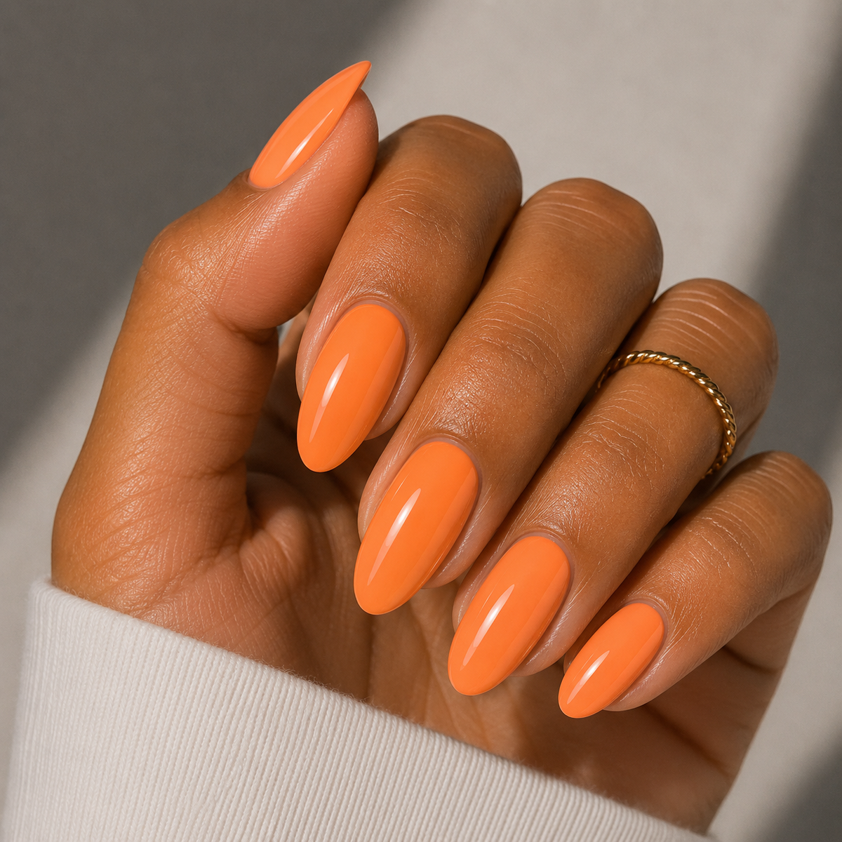Vernis Semi-Permanent Fluorescence VENDEENI — Couleurs Néon & Fluo VENDENEE