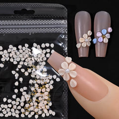 DECORATION PETALE ACRYLIQUE AVEC BILLE DORE