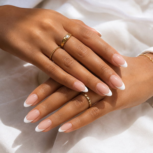 French manucure nette — semi-permanent